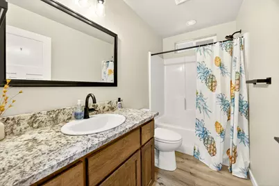 1870 SW Mistybrook Drive, Grants Pass, OR 97527 - Photo 16