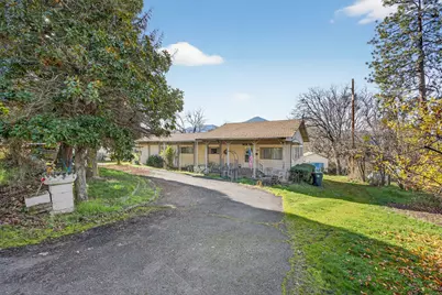 126 Haven Road, Jacksonville, OR 97530 - Photo 2