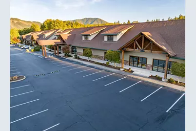 1879 Williams Highway, Grants Pass, OR 97527 - Photo 16