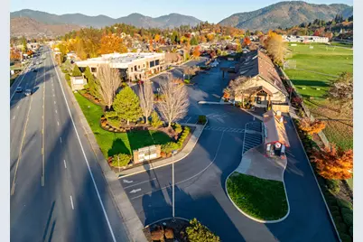 1879 Williams Highway, Grants Pass, OR 97527 - Photo 12