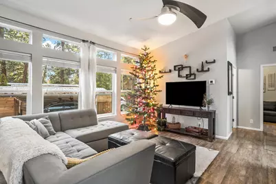 19930 Limelight Drive #421, Bend, OR 97702 - Photo 8