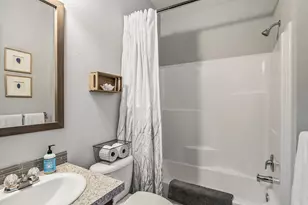 19930 Limelight Dr, Bend, OR 97702 - Photo 6