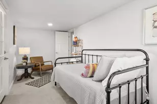 533 SW 4th St, Redmond, OR 97756 - Photo 24