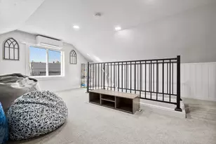 533 SW 4th St, Redmond, OR 97756 - Photo 28