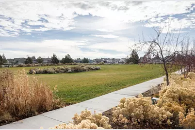 62905 Daniel Road, Bend, OR 97701 - Photo 26