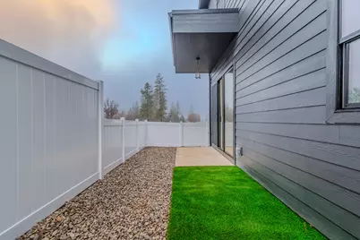 210 Bogey Lane, Eagle Point, OR 97524 - Photo 38