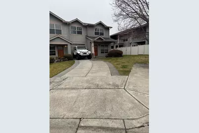 3126 Alameda Street #202, Medford, OR 97504 - Photo 4