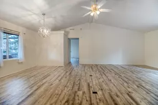 1188 NE 27th St, Bend, OR 97701 - Photo 6