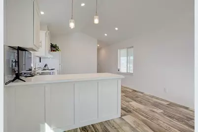 3966 S Pacific Highway #46, Medford, OR 97501 - Photo 6