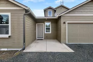 9040 SW Sand Ridge Rd, Terrebonne, OR 97760 - Photo 2