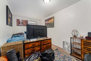 1848 Cloverlawn Dr, Grants Pass, OR 97527 - Photo 10