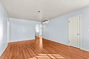 641 S Ivy St, Medford, OR 97501 - Photo 8