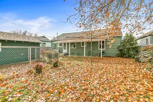 641 S Ivy St, Medford, OR 97501 - Photo 32