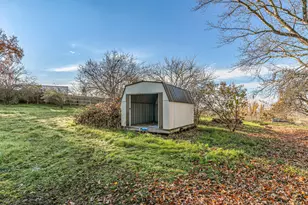 885 Mountain View Dr, Eagle Point, OR 97524 - Photo 40