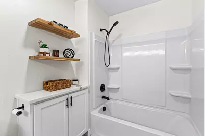 885 Mountain View Drive, Eagle Point, OR 97524 - Photo 28