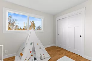 885 Mountain View Dr, Eagle Point, OR 97524 - Photo 24