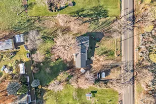 885 Mountain View Dr, Eagle Point, OR 97524 - Photo 50