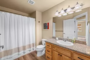 1141 Brookdale Ave, Medford, OR 97504 - Photo 20