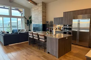 19312 Eaton Ln, Bend, OR 97702 - Photo 6