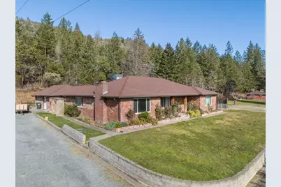 7420 N Applegate Road, Grants Pass, OR 97527 - Photo 1