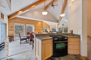 58008 Bunker Ln, Sunriver, OR 97707 - Photo 12