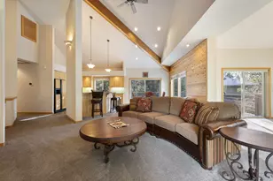 58008 Bunker Ln, Sunriver, OR 97707 - Photo 10