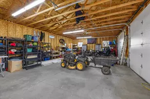 1360 Oxyoke Rd, Grants Pass, OR 97526 - Photo 36