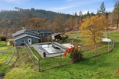 1360 Oxyoke Road, Grants Pass, OR 97526 - Photo 48