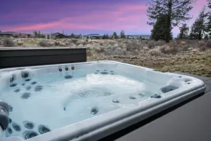 61547 Hosmer Lake Dr, Bend, OR 97702 - Photo 36