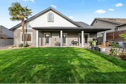 3864 Crystal Springs Drive, Medford, OR 97504 - Photo 30