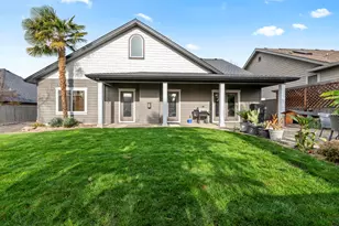 3864 Crystal Springs Dr, Medford, OR 97504 - Photo 28