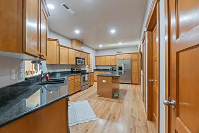 3864 Crystal Springs Drive, Medford, OR 97504 - Photo 6