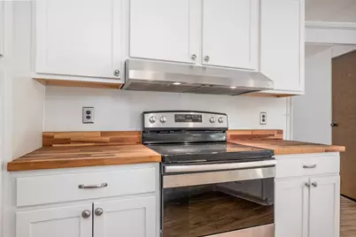 19760 Mahogany Street, Bend, OR 97702 - Photo 6