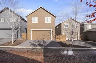 20745 NE Comet Ln, Bend, OR 97701 - Photo 36