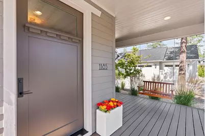 1185 NW Singleton Place, Bend, OR 97703 - Photo 8