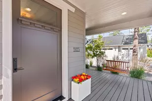 1185 NW Singleton Pl, Bend, OR 97703 - Photo 8