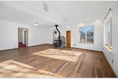 1821 Lancaster Avenue, Klamath Falls, OR 97601 - Photo 4