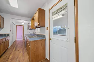 1821 Lancaster Ave, Klamath Falls, OR 97601 - Photo 18