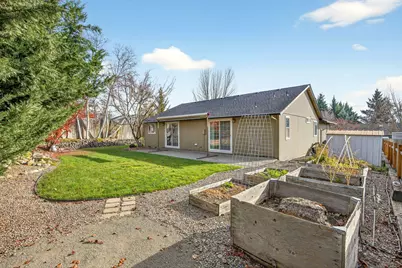 577 C Street, Phoenix, OR 97535 - Photo 36