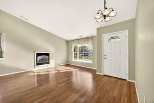 577 C St, Phoenix, OR 97535 - Photo 8