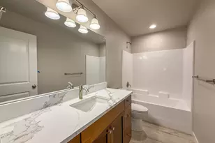 321 NE 6th St, Prineville, OR 97754 - Photo 12