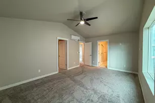 624 NE Court St, Prineville, OR 97754 - Photo 12