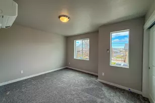 624 NE Court St, Prineville, OR 97754 - Photo 16