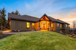 360 Vista Rim Dr, Redmond, OR 97756 - Photo 4