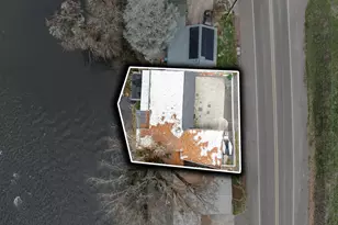 2400 Rogue River Hwy, Gold Hill, OR 97525 - Photo 2