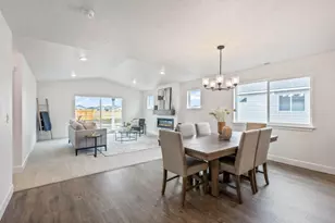 454 NW Monte Vis Ave, Madras, OR 97741 - Photo 10