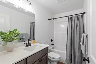 454 NW Monte Vis Ave, Madras, OR 97741 - Photo 20