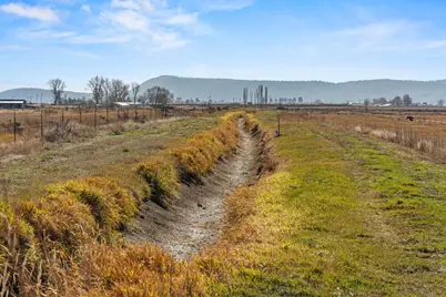 8306 Homedale Road, Klamath Falls, OR 97603 - Photo 46