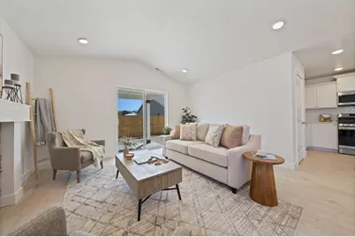 1050 NW Fairway Road #153, Madras, OR 97741 - Photo 6