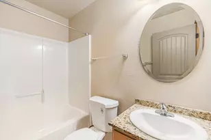 722 NE Redwood Ave, Redmond, OR 97756 - Photo 14